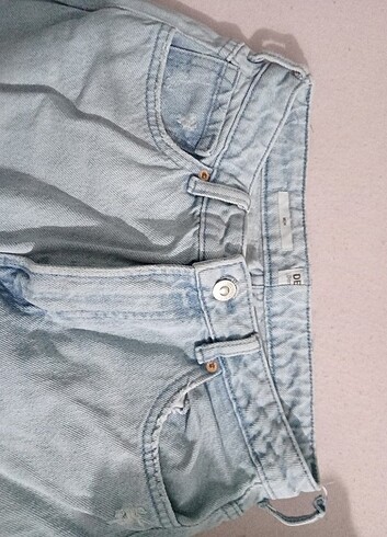 Bershka Bershka mavi yırtık kot