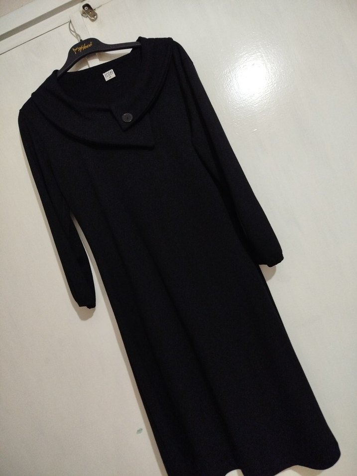 Siyah diz altı Elbise - Görsel 4