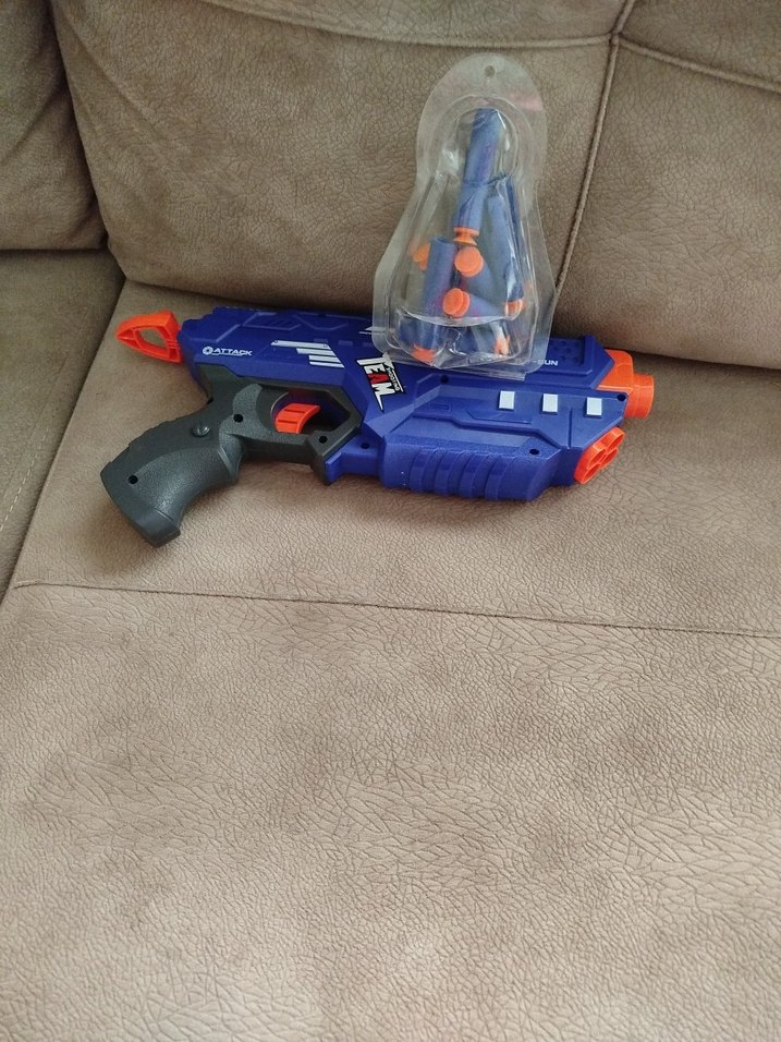 Renkli Mavi Oyuncak Tabanca ve Mermiler - Görsel 3