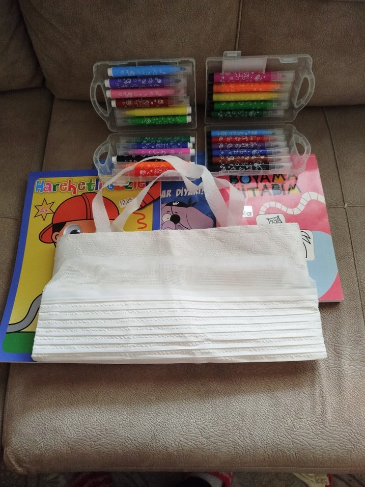 Çocuklar İçin Boyama Kitabı ve Renkli Kalem Seti - Görsel 5