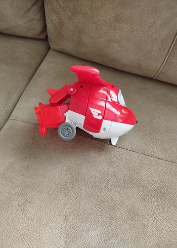 Renkli Kırmızı Aksiyon Figürü - Görsel 2