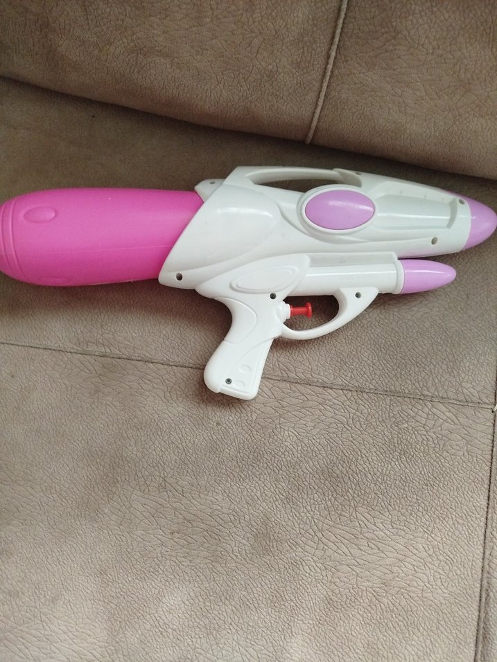 Pembe Renkli Su Tabancası - Görsel 2