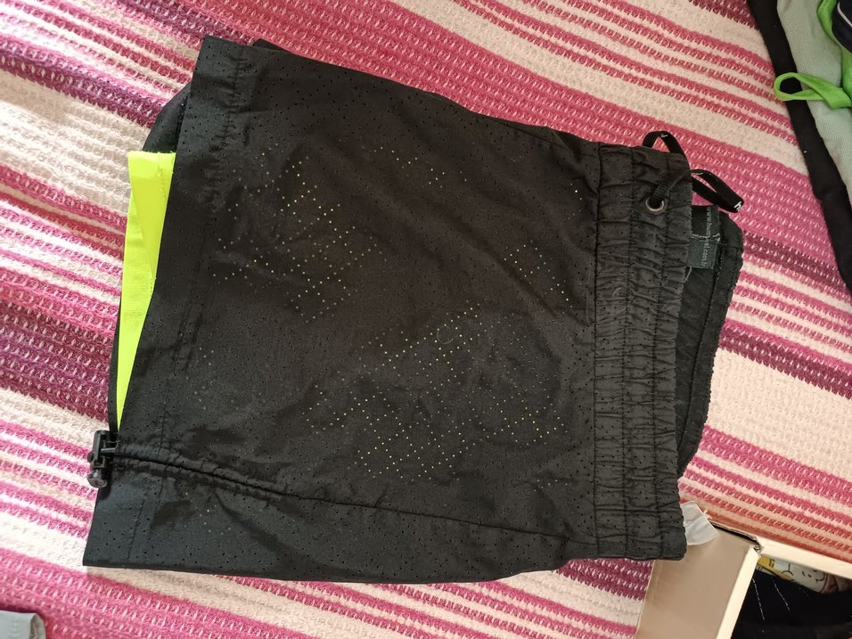 Siyah şort - Görsel 2