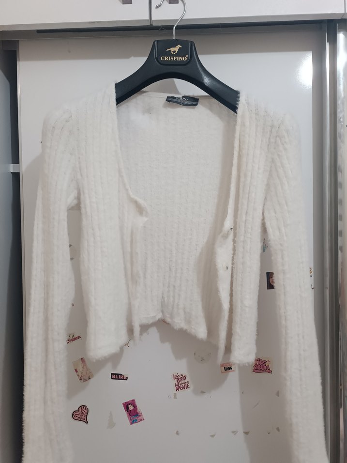 Beyaz peluş hırka - Görsel 2