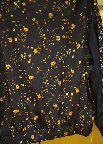 Stradivarius ciçek Desenli ceket - Görsel 3