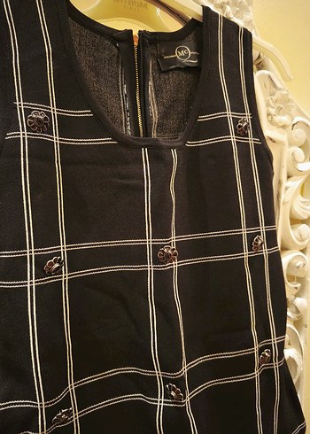 Düğmeli Siyah İşlemeli çelik kumaş balık model elbise - Görsel 2