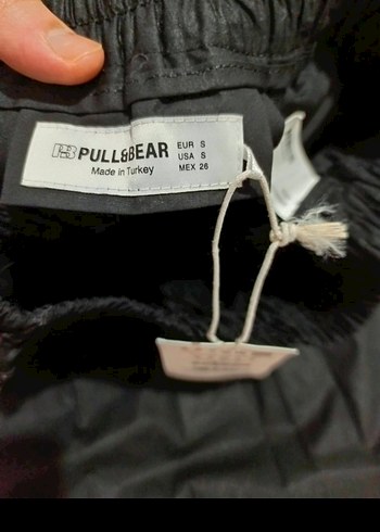 balon tarzı siyah etek marka üründür - Görsel 2