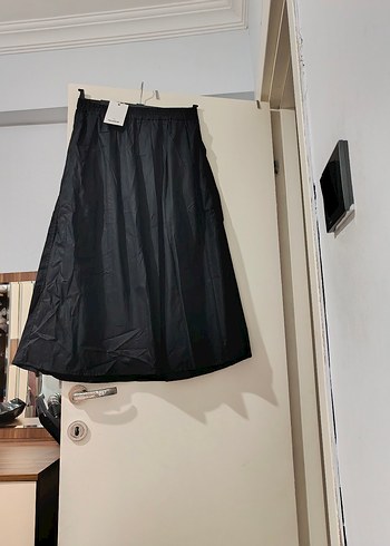 kadın etek marka ürün Siyah Pantolon - Görsel 2