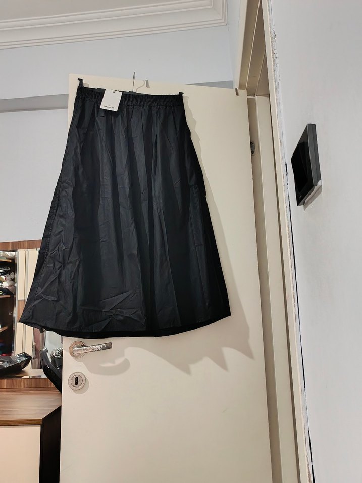 kadın etek marka ürün Siyah Pantolon - Görsel 2