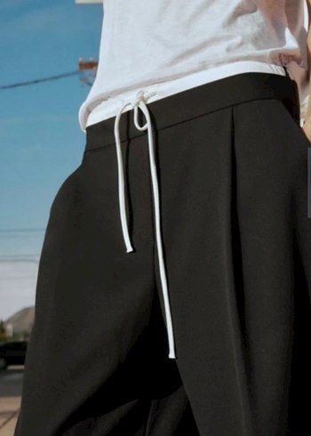 Kadın Siyah Regular Fit Kumaş Pantolon Zara markası - Görsel 16