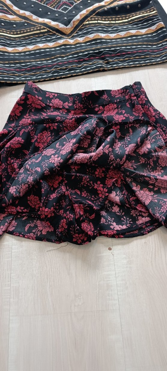 Nakışlı Renkli Mini Etek M L - Görsel 2