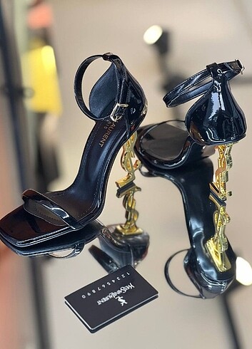 Yves Saint Laurent Ysl gold topuklu ayakkabı