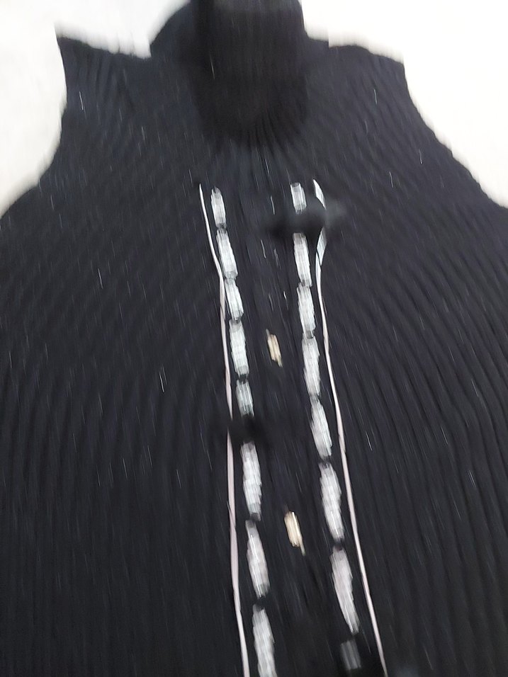 Siyah Yüksek Yakalı Örgü Kolsuz Elbise - Görsel 2