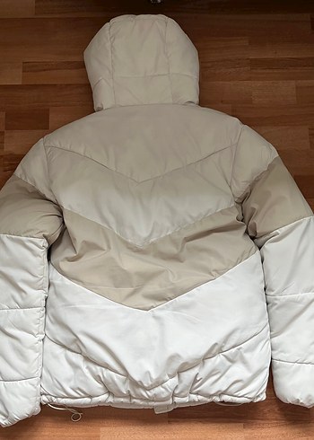 Beyaz Şişme Mont - Görsel 2