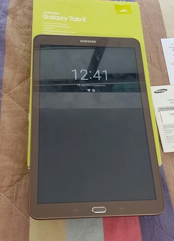 Samsung tab e tablet