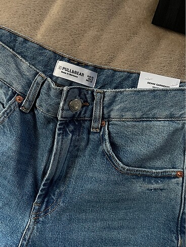 Pull and Bear PULL AND BEAR ŞORT