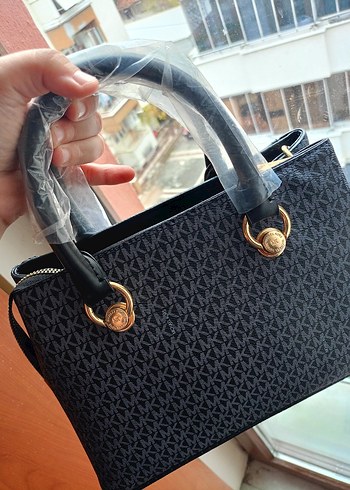 orjinal Altın Tokalı Deri Kadın Çantası - Görsel 4