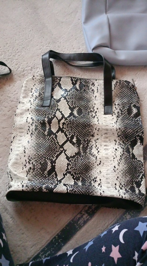 Gri Deri Yılan Desenli Fermuarlı Kadın Çanta - Görsel 2