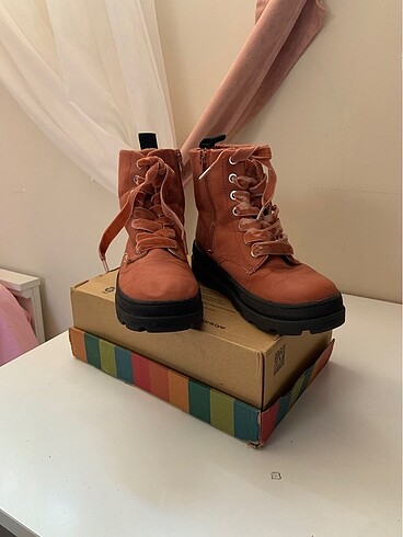 32 Beden H&M çocuk bot