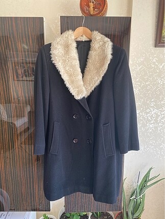 Yakası kürklü Kaşe Manto - Görsel 2