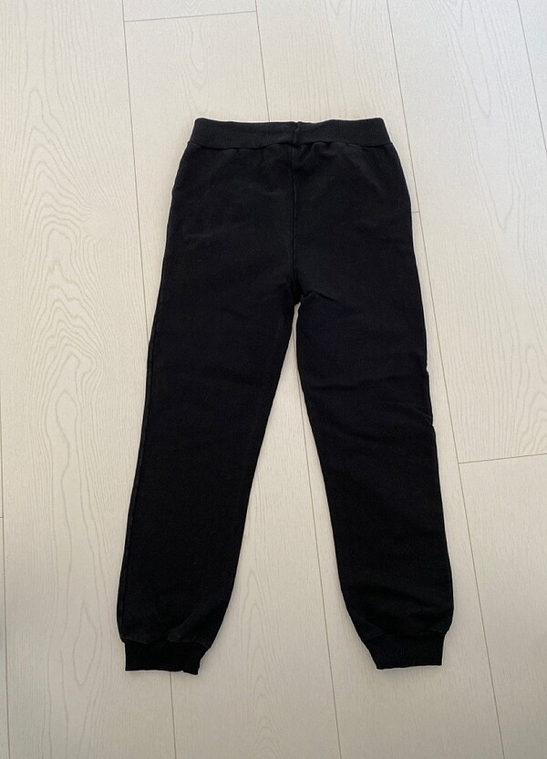 Siyah pamuklu Eşofman altı 7-8 yaş - Görsel 2