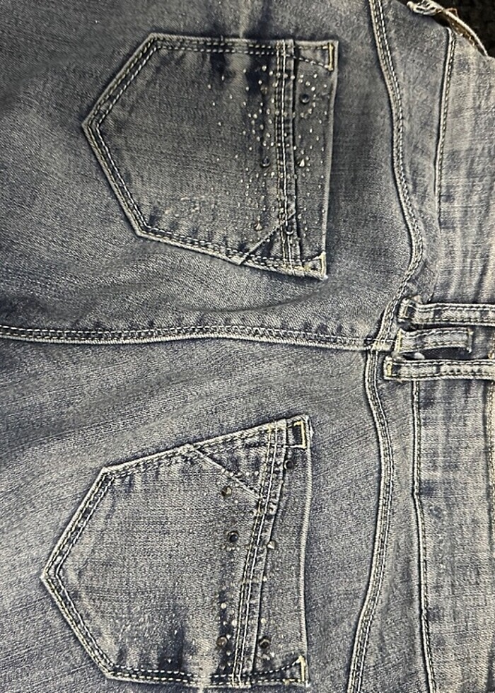 Düşük bel taşlı jeans - Görsel 4