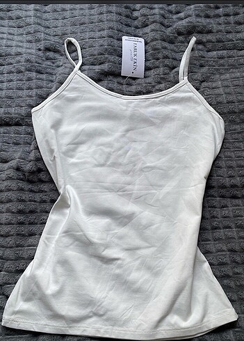 Beyaz askılı body