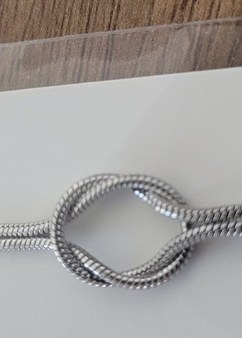 Diğer Gri Minimalist Kadın Bileklik paslanmaz çelik.