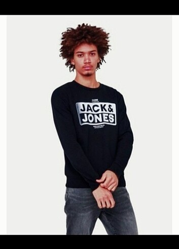 Diğer JACK & JONES ERKEK SWEATSHİRT L BEDEN