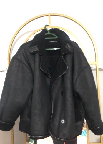 Zara Siyah Oversize Deri Gorunumlu Ceket