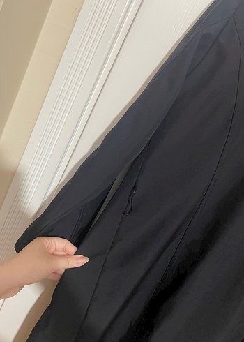 Siyah Düğmeli Kadın Trençkot - Görsel 9