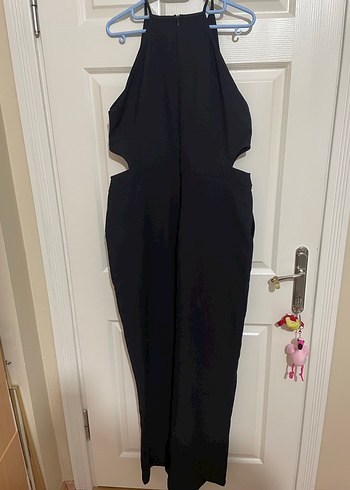 Siyah Yüksek Yakalı Kolsuz Kadın Tulum - Görsel 5