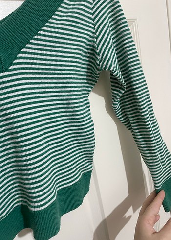 Çizgili V Yaka Yeşil Kadın Kazak - Görsel 4