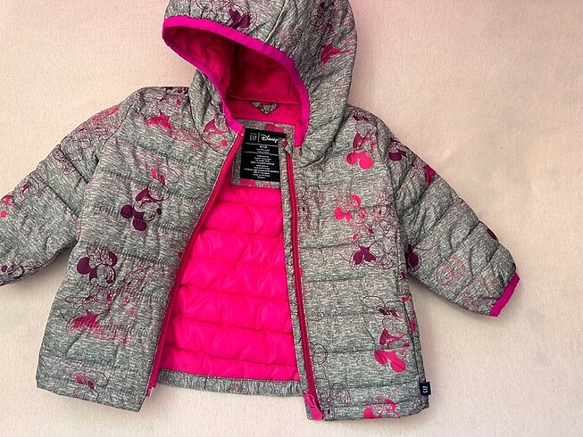 Gap kız bebek şişme mont