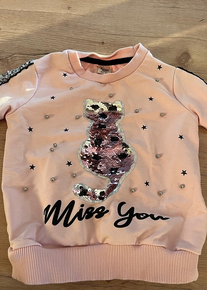 Kıyafet - Görsel 4