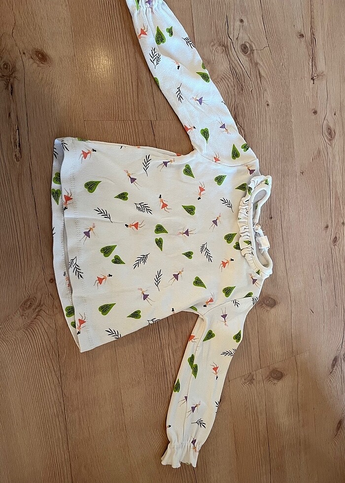 Kıyafet - Görsel 2