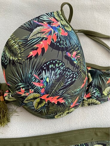 m Beden Bikini takımı