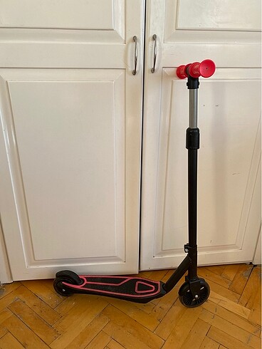 3 kademeli ışıklı scooter 5+