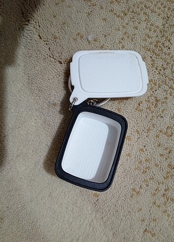 Tupperware kutlu anahtarlık