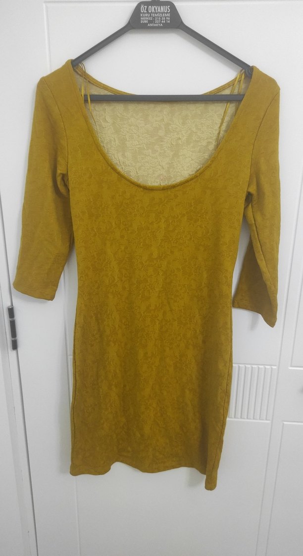 Dantel Detaylı Sarı Midi Triko Elbise - Görsel 4