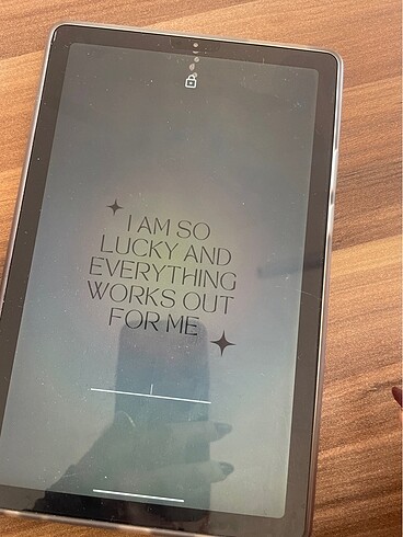 Lenovo m9