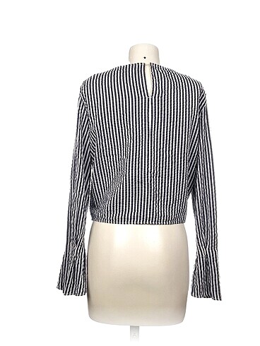 38 Beden H&M Bluz %70 İndirimli.