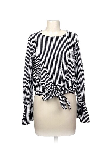 H&M Bluz %70 İndirimli.