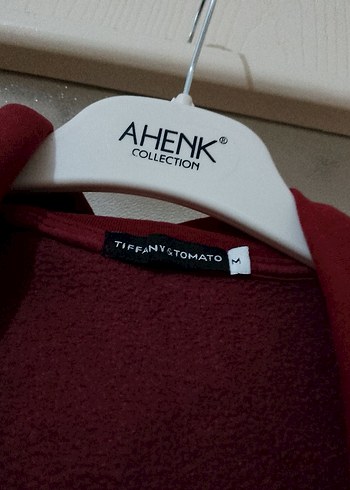 m Beden sivit fermuarlı .tiffaniy .m beden xl uyumlu boy 70 en 59 .