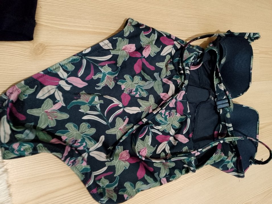 Çiçek Desenli Drapeli Kadın Mayo 36 - Görsel 4