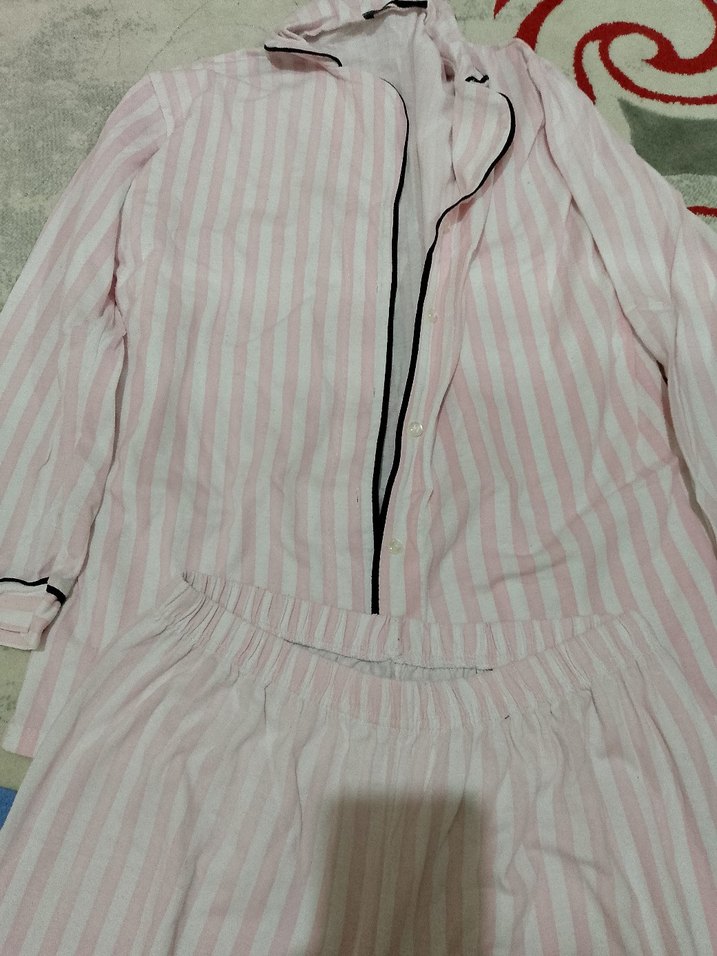 Pembe V Yaka Kadın Kumaş takım - Görsel 2