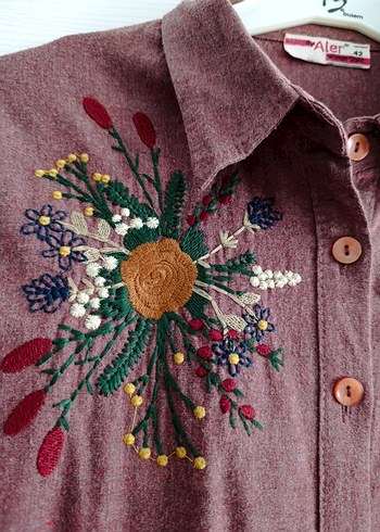 Gülkurusu Nakışlı Bohem Uzun Elbise - Görsel 2