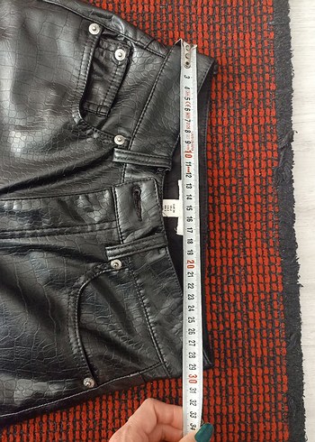 H&M Deri Pantolon - Görsel 4