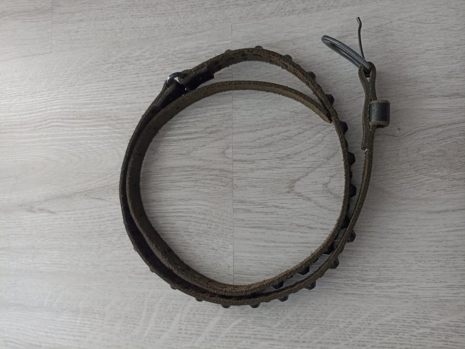 Siyah Deri Perçinli Rock Punk Kemer - Görsel 3