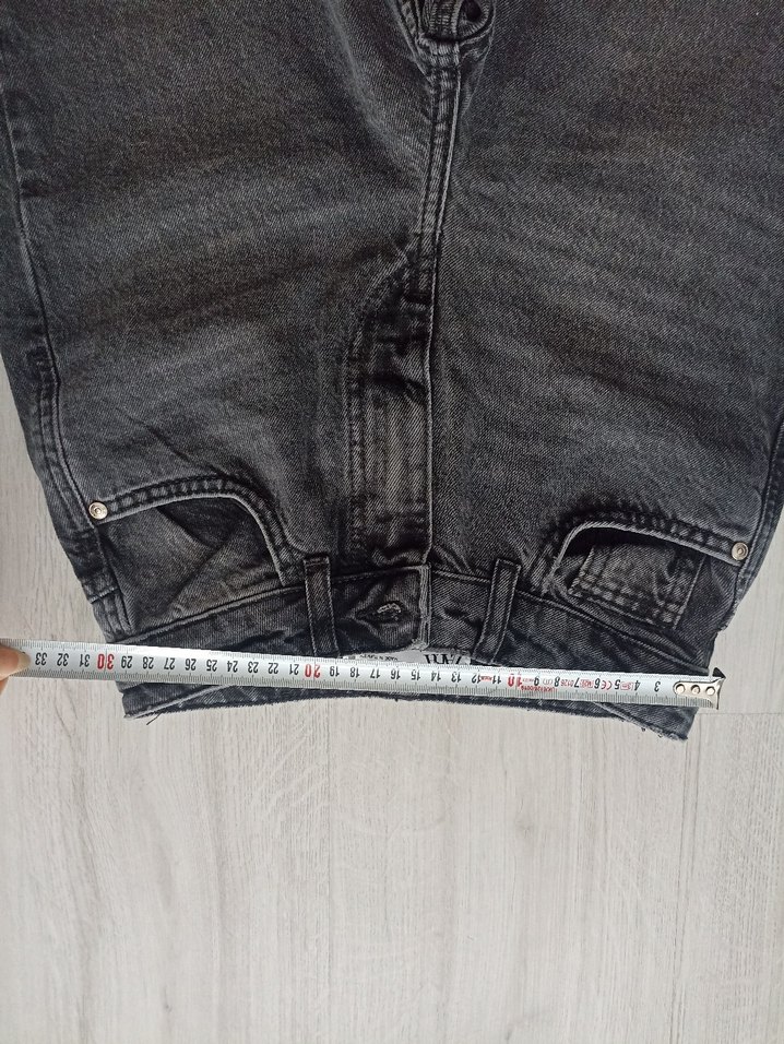 Gri Denim Şort - Görsel 4
